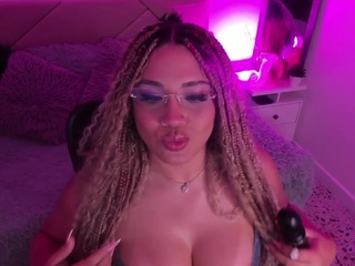 joycethompson camsoda stream image
