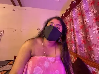 LouleyRanii stripchat stream image