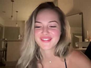 luvaimee chaturbate stream image