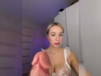 Mila-m bongacams stream image