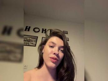 GlamModelHoney bongacams stream image