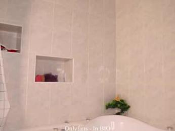 falinecrosthwaite chaturbate stream image