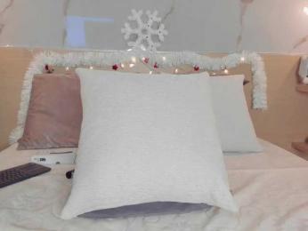 leathompson1 bongacams stream image