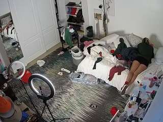 voyeurcam-hornyhostel-02 camsoda stream image