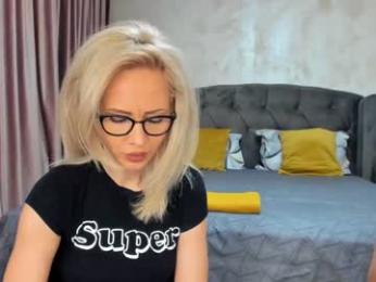 nicepussyfuckk18 chaturbate stream image