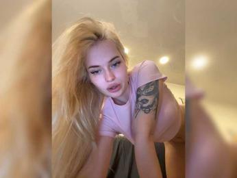 VladaMais bongacams stream image