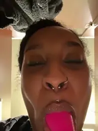 Your_Paris stripchat stream image