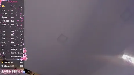 Bylie_Hills stripchat stream image