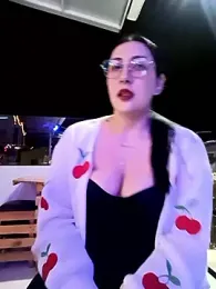 You-kitty2025 stripchat stream image