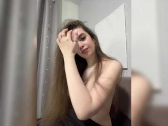 YourLadyyy bongacams stream image