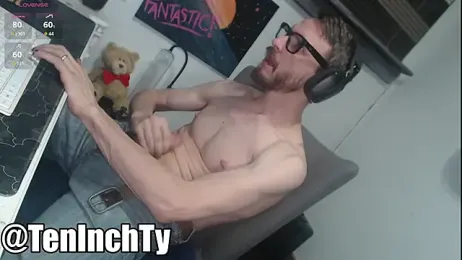 teninchty stripchat stream image