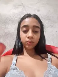 Zoe_Sweett18 stripchat stream image