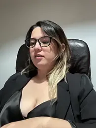 amooraaamoon stripchat stream image