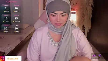 shayla_18 stripchat stream image