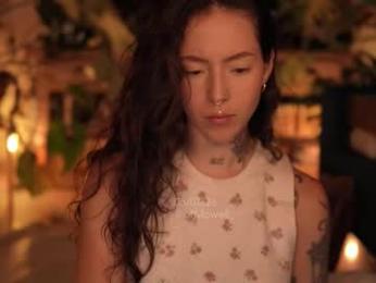 effylowell_ chaturbate stream image