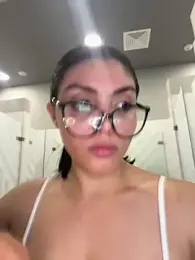 zui_lu stripchat stream image