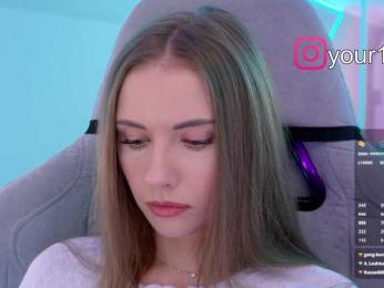 VikkiExtraCheese bongacams stream image