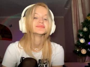 bebravee chaturbate stream image