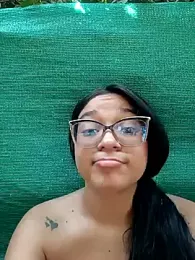 -VICKKY stripchat stream image