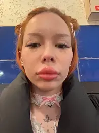 babydolll stripchat stream image