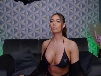 Mina-Babe bongacams stream image