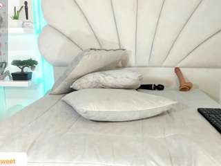 daniela-tovar camsoda stream image