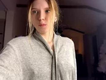 chloe_show chaturbate stream image