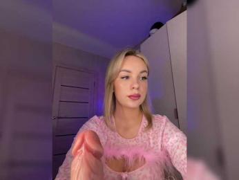 Mila-m bongacams stream image