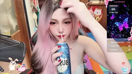 Khaleesi-ying stripchat stream image