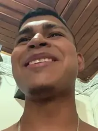 Emiliano_Reyes stripchat stream image