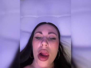 -Hennessy- bongacams stream image