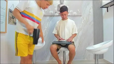 VERY_HOT_GUYS stripchat stream image