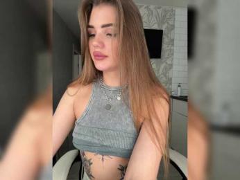 SweetyMia bongacams stream image