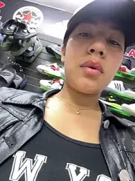 kim_monti stripchat stream image