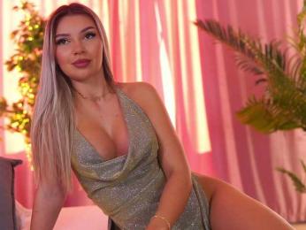 ArtTeasee bongacams stream image