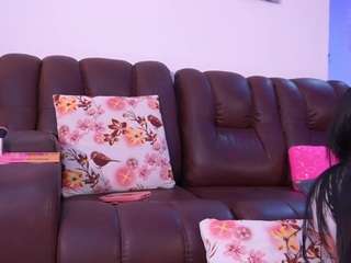 lara-giraldo camsoda stream image