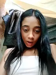 Zoe_Sweett18 stripchat stream image