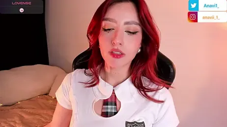 Anavi_ stripchat stream image