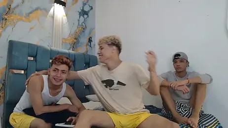 VERY_HOT_GUYS stripchat stream image