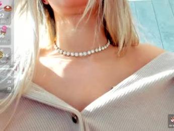 sassyt33n chaturbate stream image