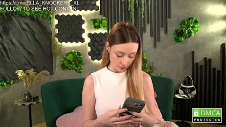 ella_knockers_xl stripchat stream image