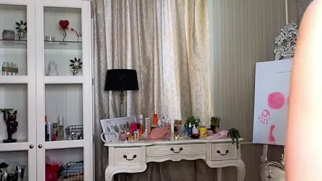 AnneFoxy stripchat stream image