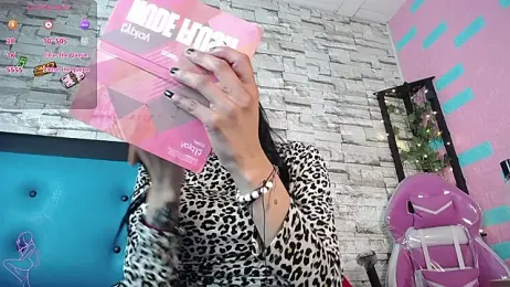 Pink_19 stripchat stream image