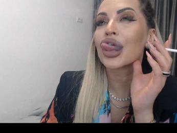 lovelyblondyx bongacams stream image