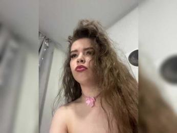 YourLadyyy bongacams stream image