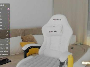 LuckyLady01 bongacams stream image