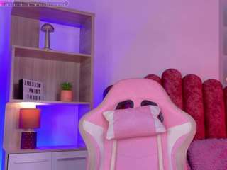 eli-bluee camsoda stream image