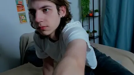 AvenGlow stripchat stream image