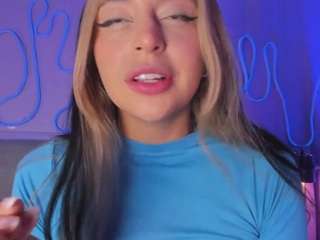 sofly-s camsoda stream image