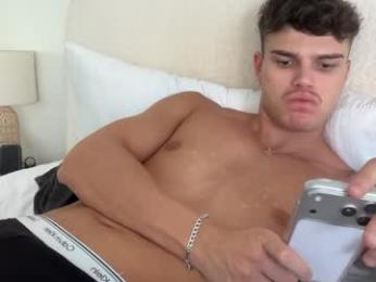 brooklyntay chaturbate stream image, 17.02.2026 05:00